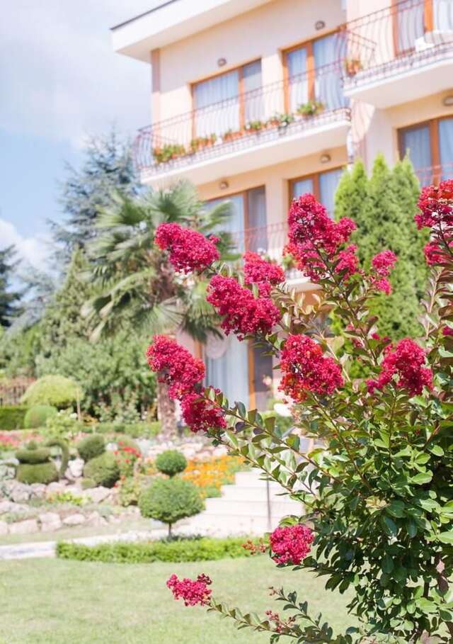 Отель Family Hotel Vega Святые Константин и Елена-15